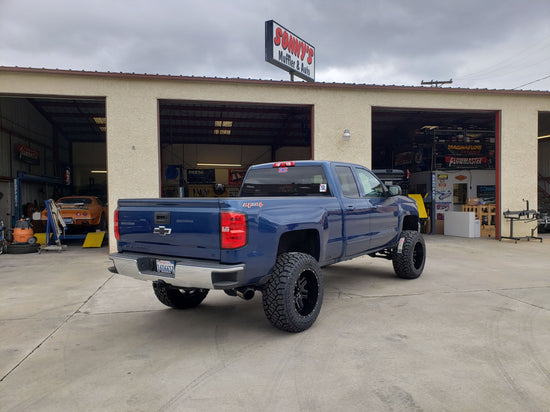 Benefits to Lifting your Truck’s Suspension